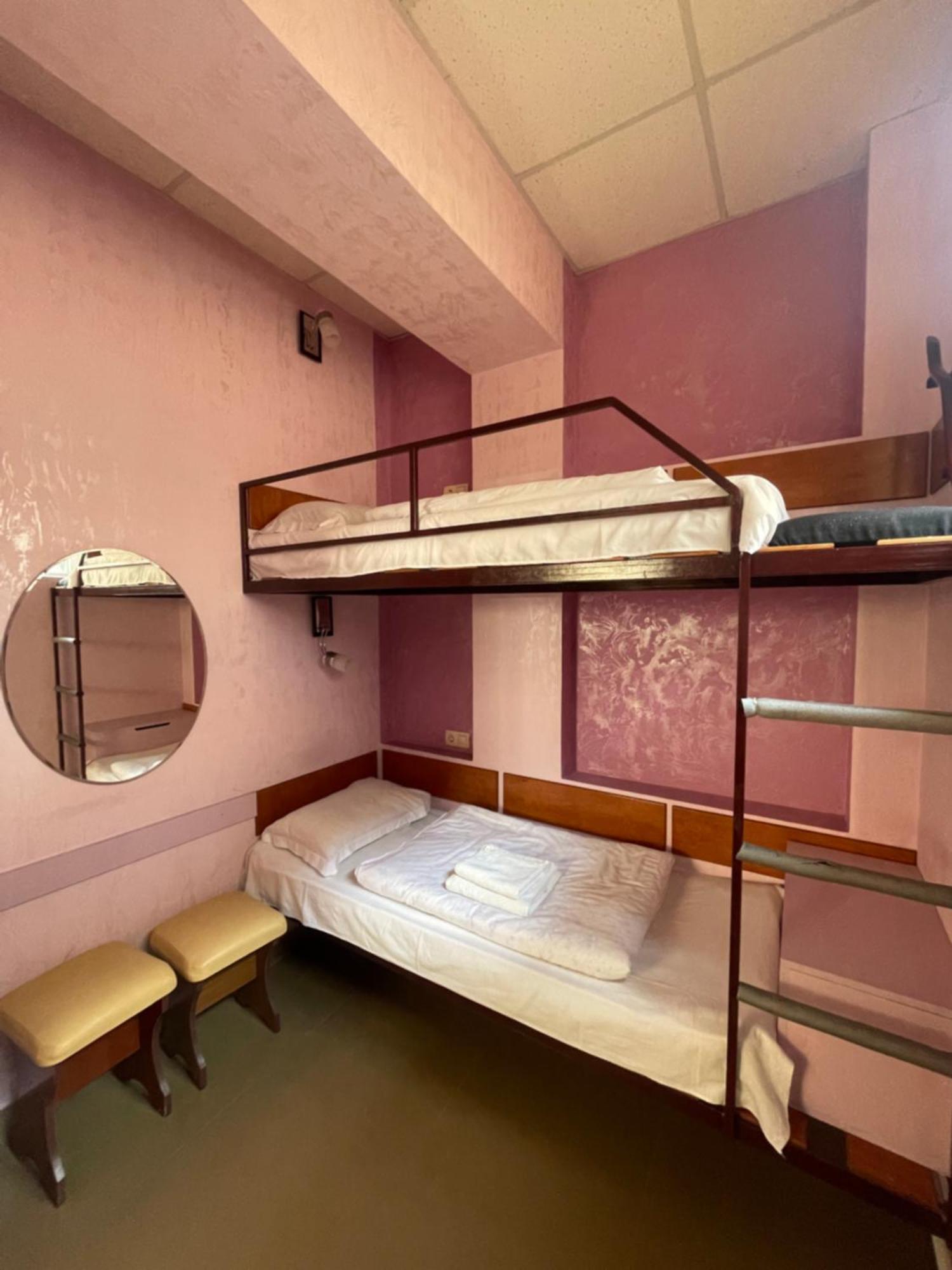 Downtown B&B Vanadzor Kültér fotó