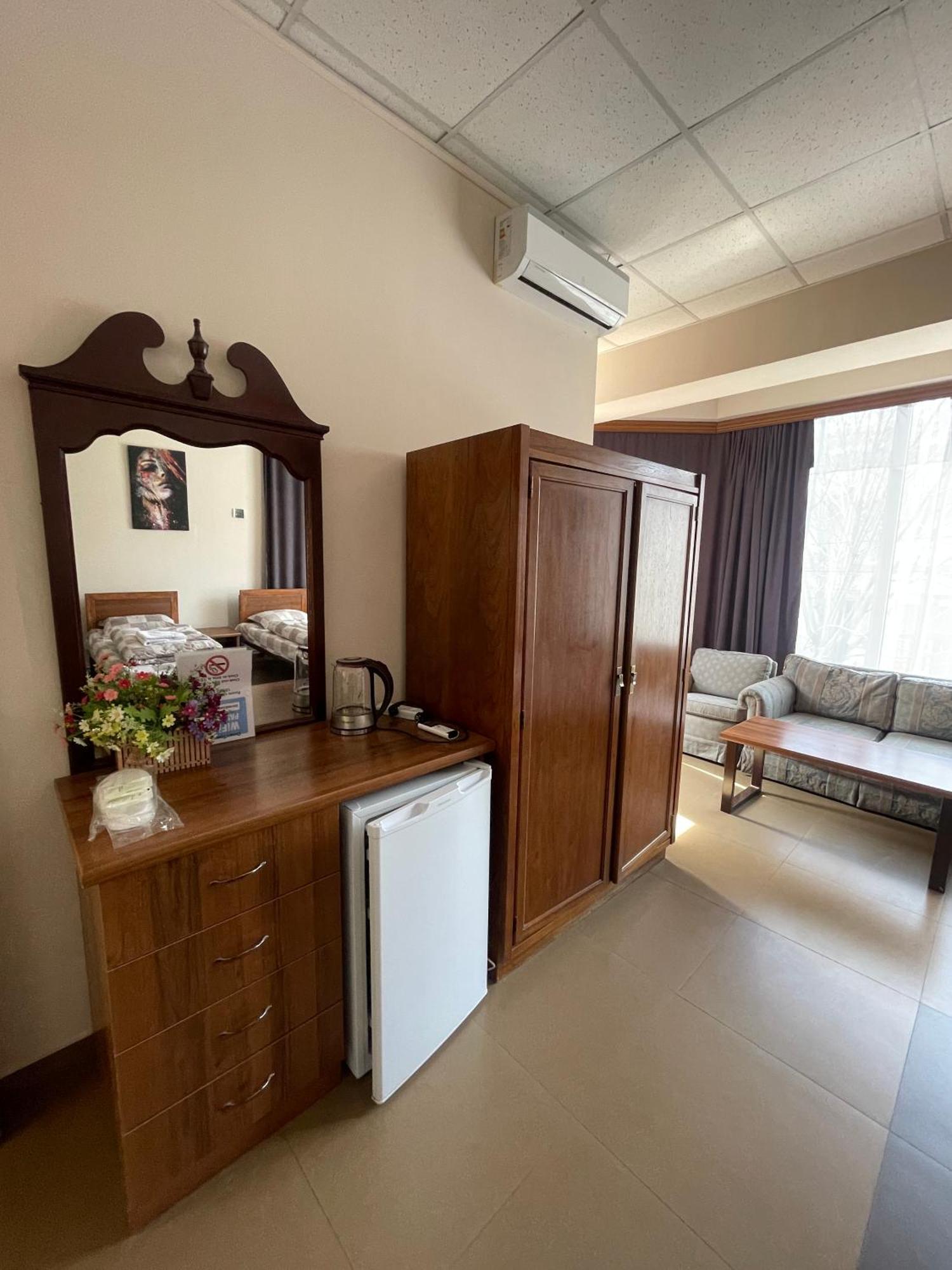 Downtown B&B Vanadzor Kültér fotó