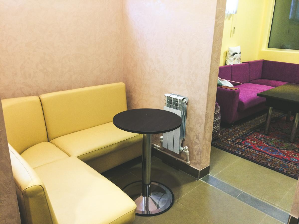 Downtown B&B Vanadzor Kültér fotó